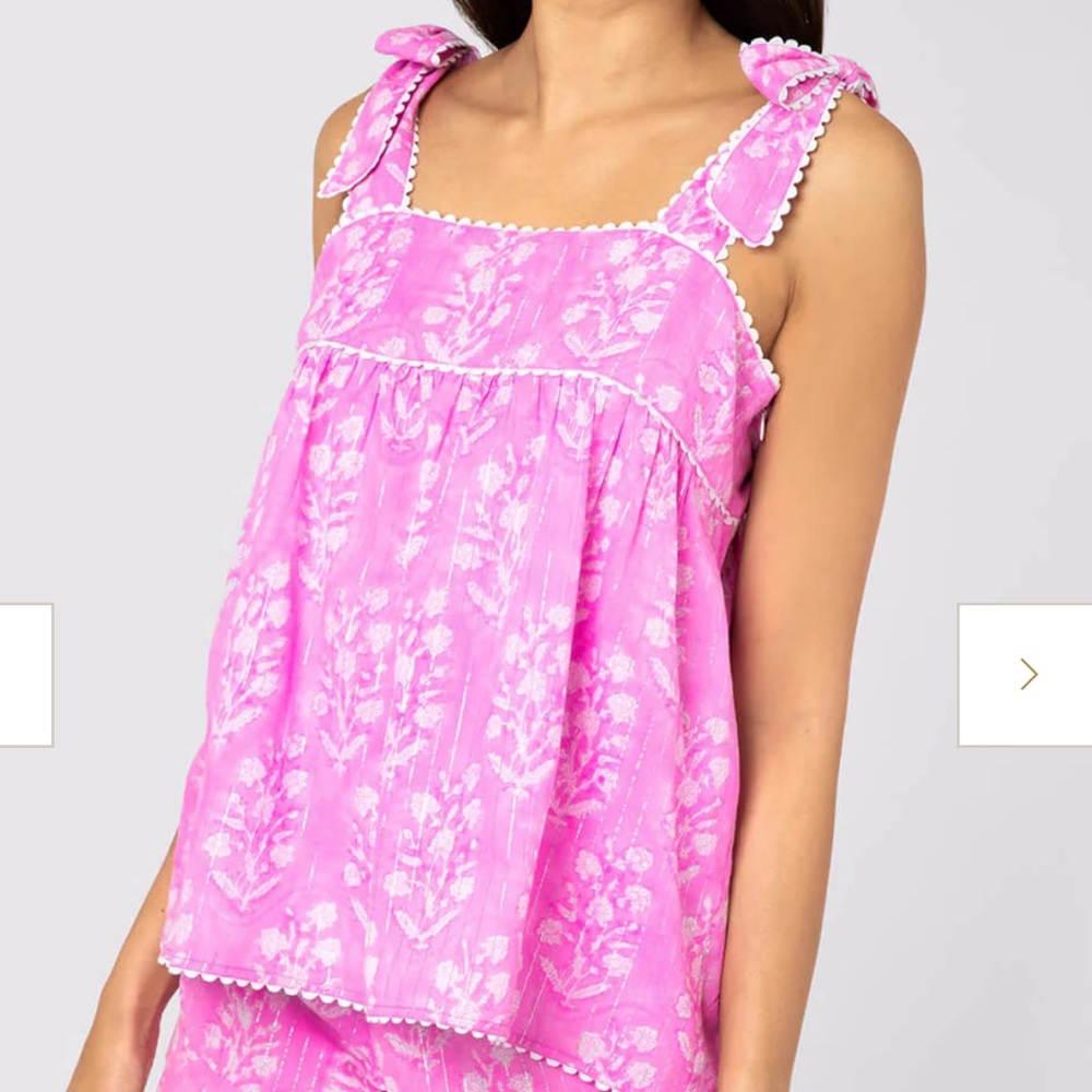 Juliet Dunn Pink Floral Ruffle Strap Tank